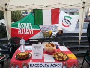 gazebo raccolta fondi forza italia calolziocorte
