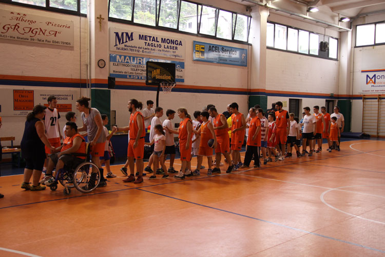 Baskin Mandello saluti