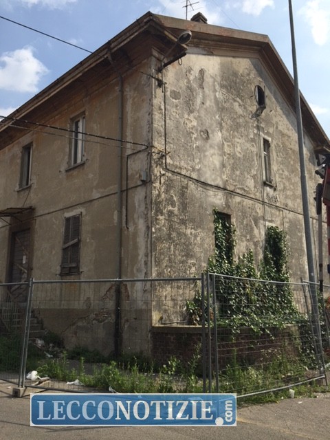 incendio Mercato_Lecco_senzatetto (20)