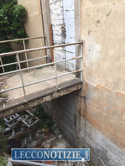 incendio Mercato_Lecco_senzatetto (8)