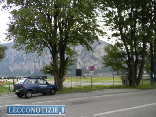 L'ingresso al pratone di Parè a Valmadrera