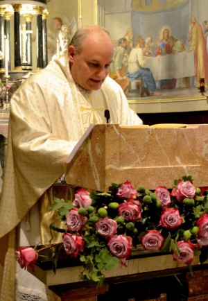 Don Massimo Rossi verrà salutato dalla comunità di Somana domenica 4 ottobre.