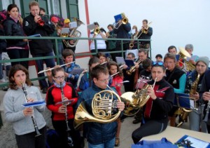 Un momento del concerto che si era tenuto lo scorso anno al rifugio Bietti-Buzzi.