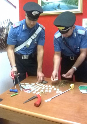 foto furto elemosine