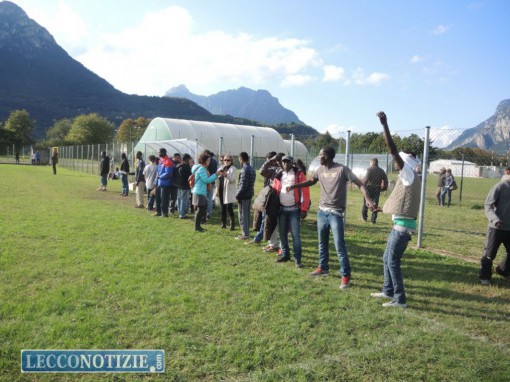 Bione_partita di calcio profughi_2015 (9)