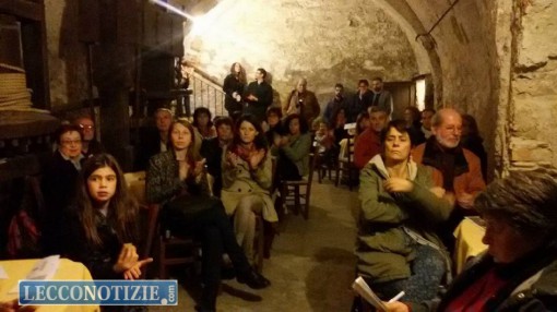 L'aperitivo letterario nei sotterranei di Villa Manzoni