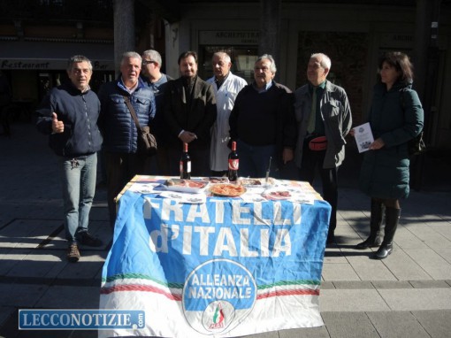 piazza XX settembre_flash mob carne (20)