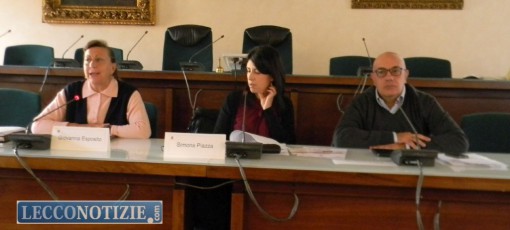 Giovanna Esposito, Simona Piazza e Giorgio Cortella alla presentazione della stagione teatrale 2015/2016