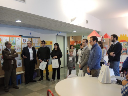 Lecco_consegna dream box bimbi pediatria_nov201559