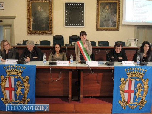 cerimonia consegna cittadinanze civiche_2015 (29)