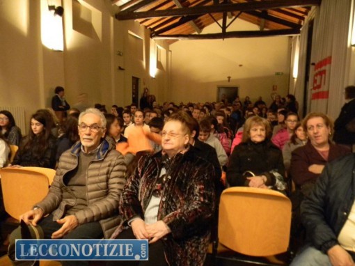 L'auditorium prima della proiezione del film "Joyuex Noel"