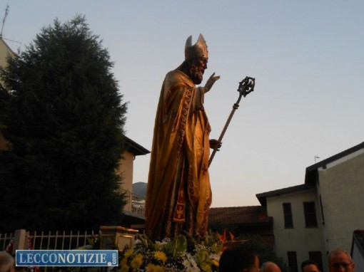 processione S.Martino_ calolzio (6)