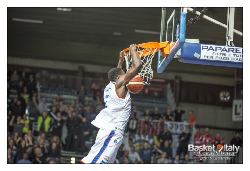 Abass Awudu,schiacciata,Cantu¦Ç-255