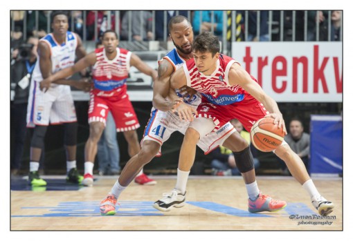 Basile Nicolo¦Ç,Pesaro vs Hasbrouck Kenny,Cantu¦Ç-151