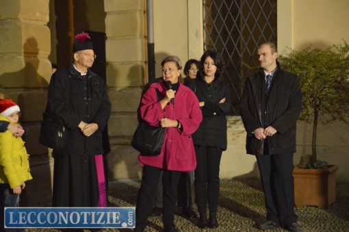Da sinistra: monsignor Cecchin, Giovanna Esposito, Simona Piazza assessore alla Cultura del comune di Lecco e Angelo Bonazzola