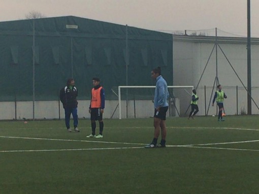 Il neoacqusito del Lecco mentre si allena al Lambrone di Erba