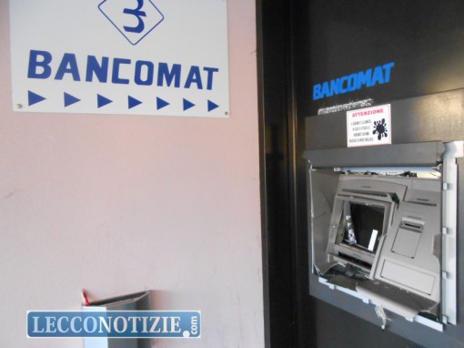 furto banca monte marenzo_ calolzio (4)