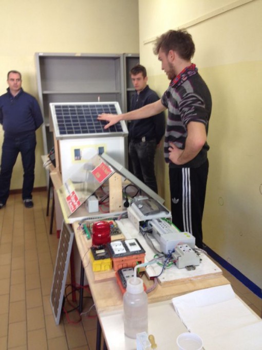 Il laboratorio dell'istituto Fiocchi fa tappa alla A. Nava