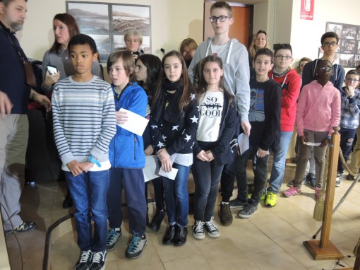 Civate_alunni in collegamento con base spaziale_201659