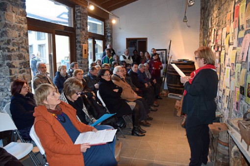 Un momento dell'iniziativa proposta il pomeriggio dell'Epifania al Torchio di Somana (foto Francesco Gala).