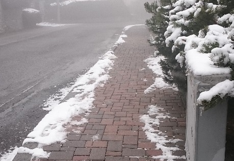 ballabio marciapiede neve