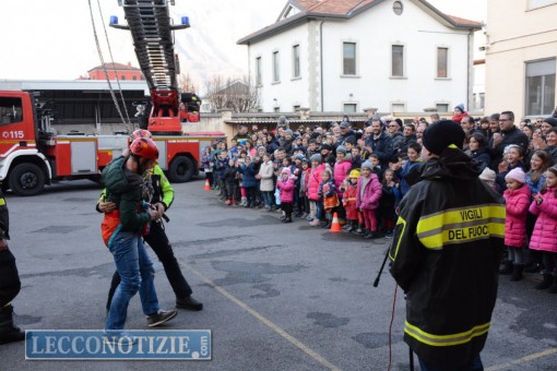 befana pompieri 2015 (12)