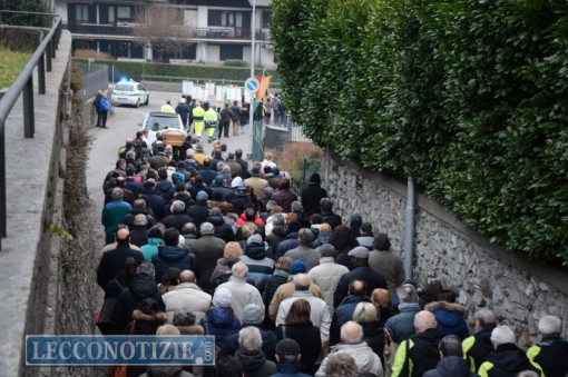 funerale don achille - ballabio (1)