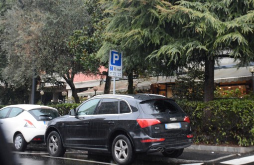 VIA ADAmELLO SOSTA 30 (1)