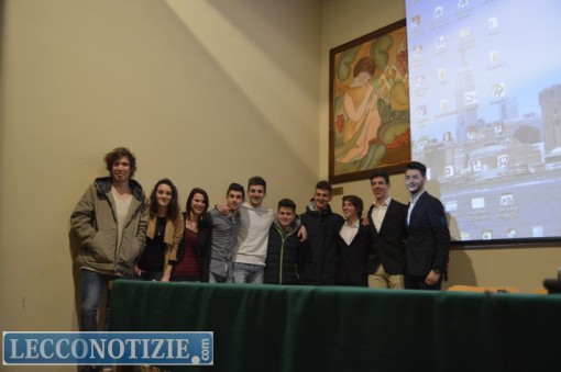 Gli studenti dell'istituto "Rota"