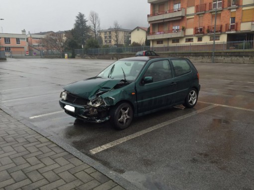 Valmadrera_tamponamento via Leopardi_57