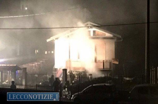 incendio taverna calolzio (4)