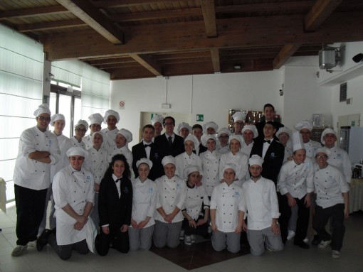 ragazzi partecipanti a ristorexpo (2)