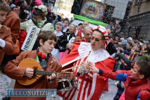 sfilata carnevalone 2016 (15)