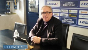 Daniele Bizzozero nella sala stampa di via Don Pozzi