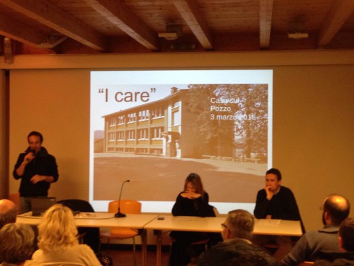 Luigi Maniglia coordina l'incontro tra i residenti del quartiere periferico di Chiuso