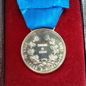 medaglia_valormilitare_retro