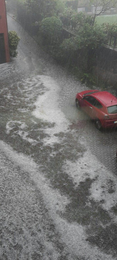 mandello-grandinata-foto2016-54