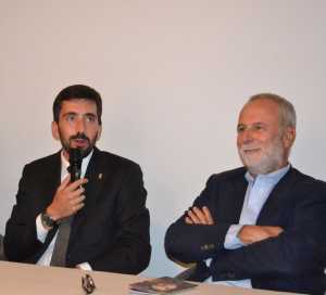 Il sindaco Riccardo Fasoli e Giorgio Redaelli, presidente di Les Cultures.